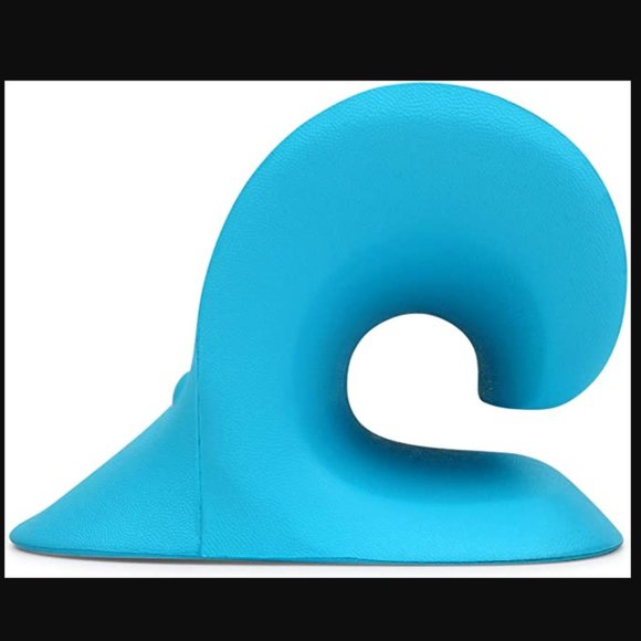 🔥 New Neck and Shoulder Relaxer, Cervical Traction Device Chiropractic Pillow - Picture 3 of 13